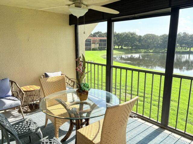 2 bedroom Condominium at 5380 Woodland Lakes Drive #216, Woodland Lakes, Palm Beach Gardens — photo 2