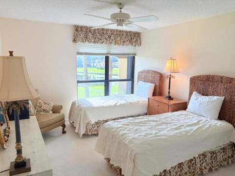 5380 Woodland Lakes Drive #216, Palm Beach Gardens FL - photo 10 of 12