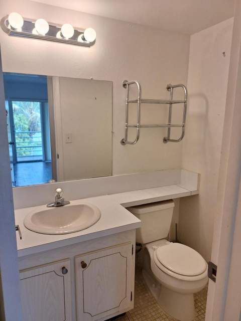 252 Bedford J, West Palm Beach FL - photo 13 of 17