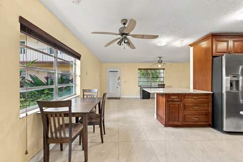 447 Burgundy J #J, Delray Beach FL - photo 11 of 43