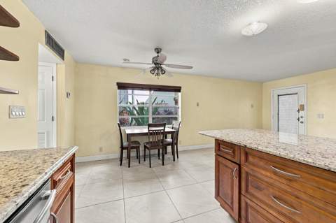 447 Burgundy J #J, Delray Beach FL - photo 15 of 43