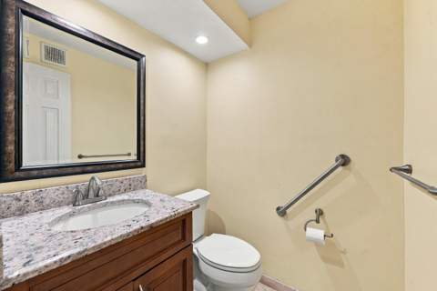 447 Burgundy J #J, Delray Beach FL - photo 22 of 43