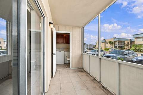 447 Burgundy J #J, Delray Beach FL - photo 23 of 43