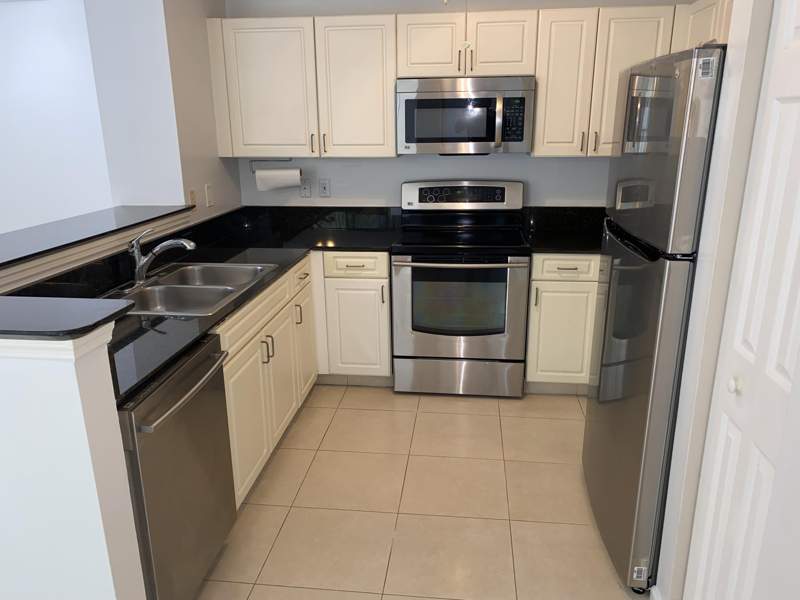 2 bedroom Condominium at 720 S Sapodilla Avenue #408, Courtyards In Cityplace Condo, West Palm Beach — photo 2