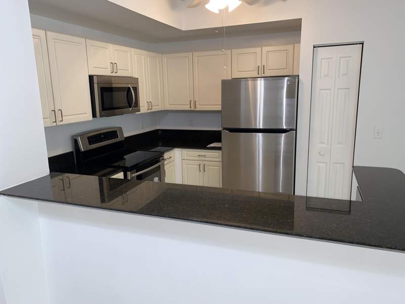2 bedroom Condominium at 720 S Sapodilla Avenue #408, Courtyards In Cityplace Condo, West Palm Beach — photo 5