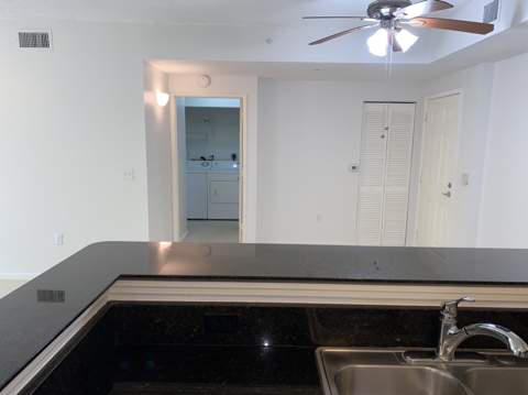 720 S Sapodilla Avenue #408, West Palm Beach FL - photo 11 of 30