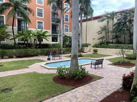 720 S Sapodilla Avenue #408, West Palm Beach FL - photo 19 of 30