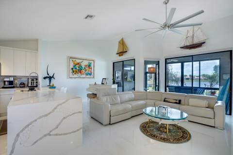 7235 Sweetbay Court, Boynton Beach FL - photo 8 of 62