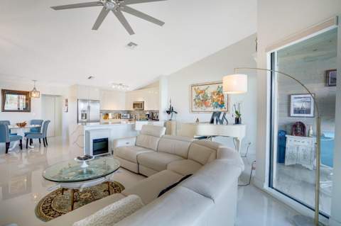 7235 Sweetbay Court, Boynton Beach FL - photo 10 of 62