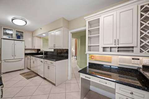 16910 Bay Street #E501, Jupiter FL - photo 21 of 41