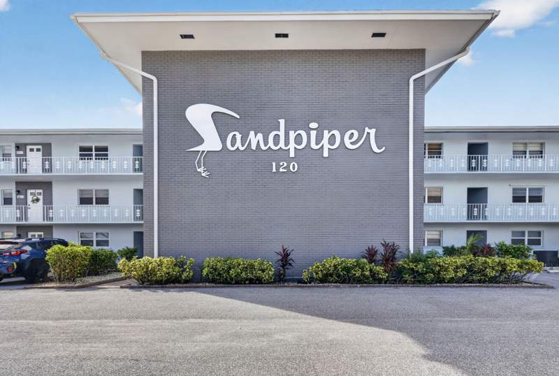 1 bedroom Condominium at 120 Lehane Terrace #308, Sandpiper Condo, North Palm Beach — photo 3