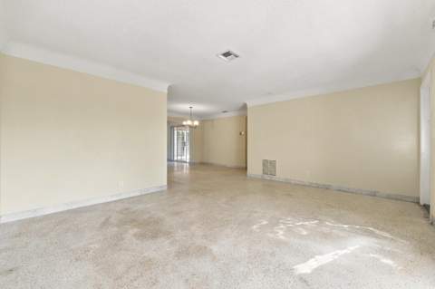 213 NE 24th Court, Boca Raton FL - photo 12 of 69