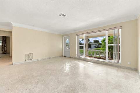 213 NE 24th Court, Boca Raton FL - photo 13 of 69
