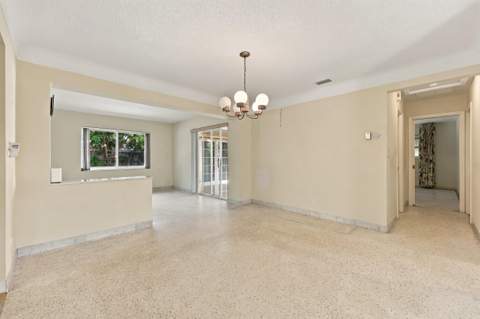 213 NE 24th Court, Boca Raton FL - photo 17 of 69