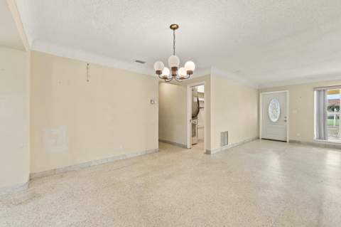 213 NE 24th Court, Boca Raton FL - photo 19 of 69