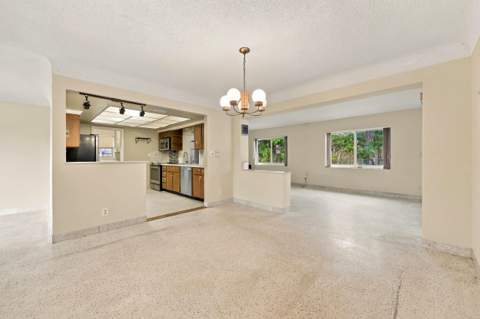 213 NE 24th Court, Boca Raton FL - photo 21 of 69