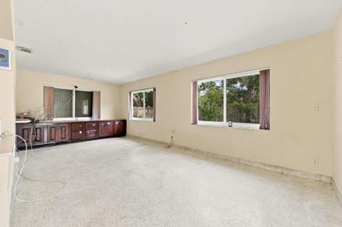 213 NE 24th Court, Boca Raton FL - photo 24 of 69