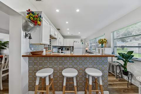 130 NW 14th Street, Boynton Beach FL - photo 10 of 42