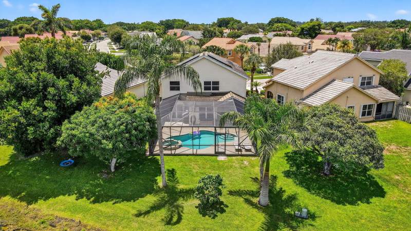 3 bedroom Single Family Residence at 7362 Ashley Shores Circle, Lake Charleston 1 Par C, Lake Worth — photo 4
