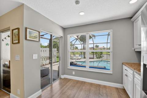 7362 Ashley Shores Circle, Lake Worth FL - photo 13 of 56