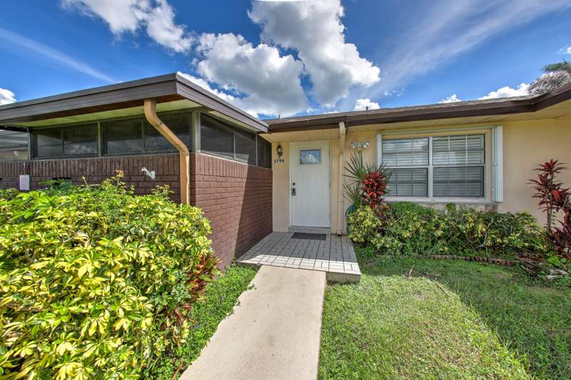 2 bedroom Condominium at 5794 Moss Court #7E, The Grove Condominium Section 1, Fort Pierce — photo 5