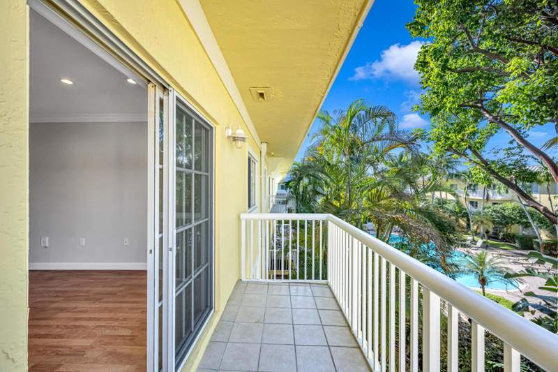 1 bedroom Condominium at 151 NE 16th Avenue #369, Pine Crest Village II At, Fort Lauderdale — photo 2