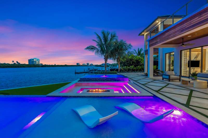 6 bedroom Single Family Residence at 19600 Harbor Road, Jupiter Heights, Jupiter — photo 2