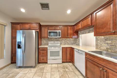 5794 Moss Court #7E, Fort Pierce FL - photo 13 of 54