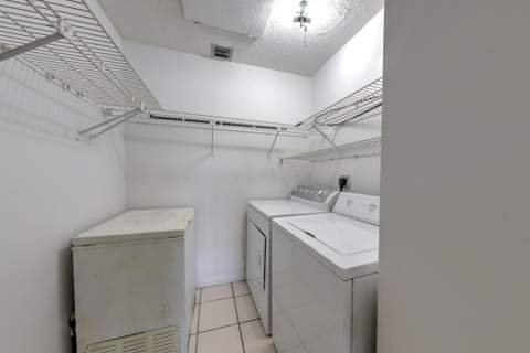 5794 Moss Court #7E, Fort Pierce FL - photo 21 of 54