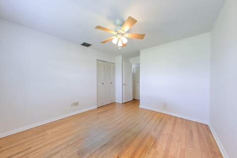 5794 Moss Court #7E, Fort Pierce FL - photo 23 of 54