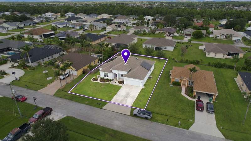 4 bedroom Single Family Residence at 5681 NW Croton Avenue, Port St Lucie Section 44, Port St. Lucie — photo 5