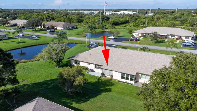 2 bedroom Condominium at 5794 Moss Court #7E, The Grove Condominium Section 1, Fort Pierce — photo 4