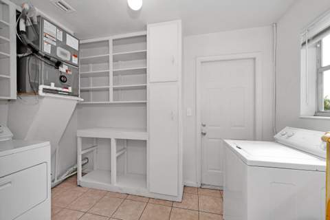6481 Pierce Street, Hollywood FL - photo 12 of 34