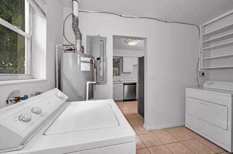 6481 Pierce Street, Hollywood FL - photo 13 of 34