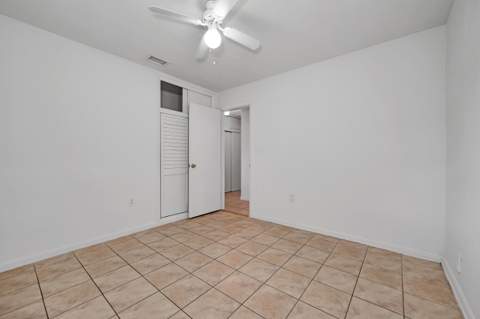 6481 Pierce Street, Hollywood FL - photo 19 of 34