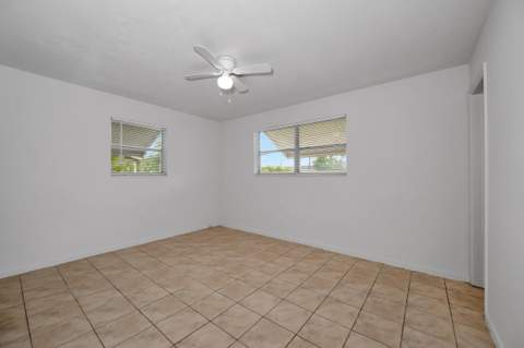 6481 Pierce Street, Hollywood FL - photo 20 of 34