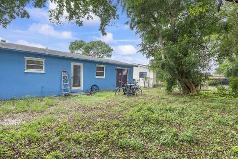 7207 SW 4th Court, North Lauderdale FL - photo 17 of 18