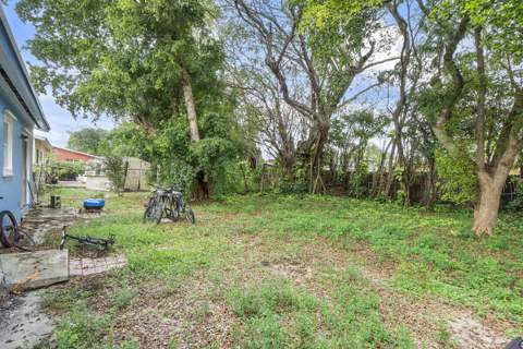 7207 SW 4th Court, North Lauderdale FL - photo 16 of 18
