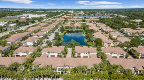4618 Monarch Way, Coconut Creek FL - photo 16 of 19