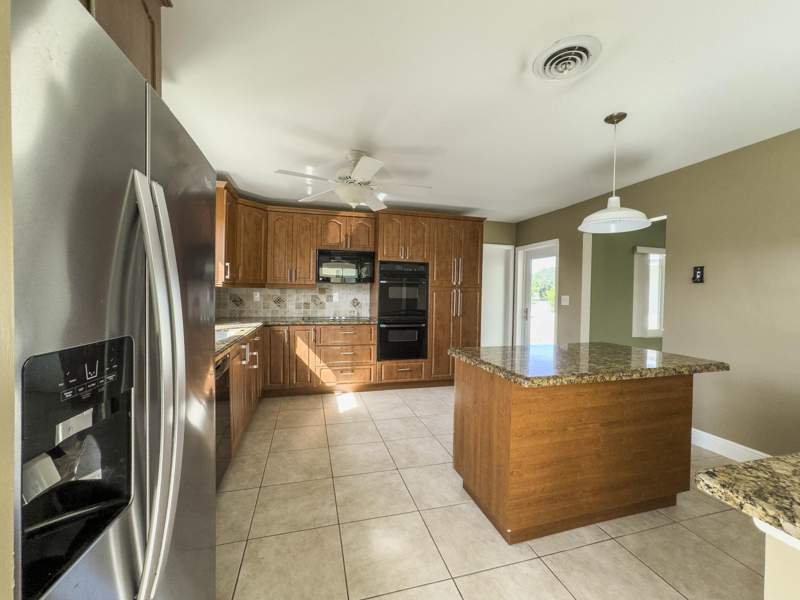 3 bedroom Single Family Residence at 1025 Yale Drive, Hollywood Hills, Hollywood — photo 5