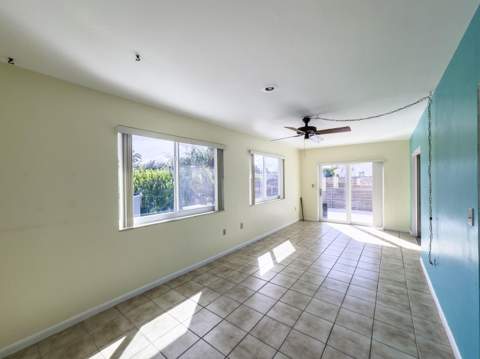 1025 Yale Drive, Hollywood FL - photo 20 of 23