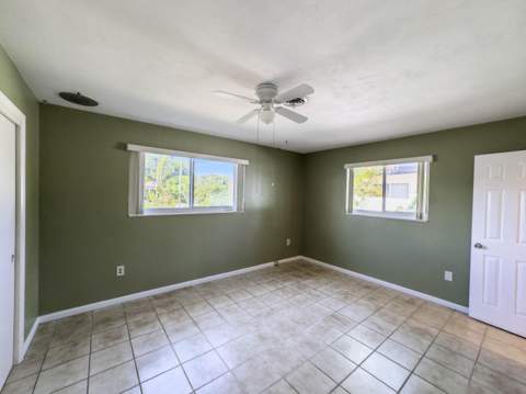 1025 Yale Drive, Hollywood FL - photo 15 of 23