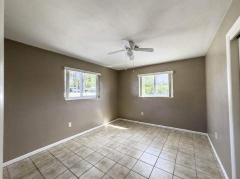 1025 Yale Drive, Hollywood FL - photo 17 of 23