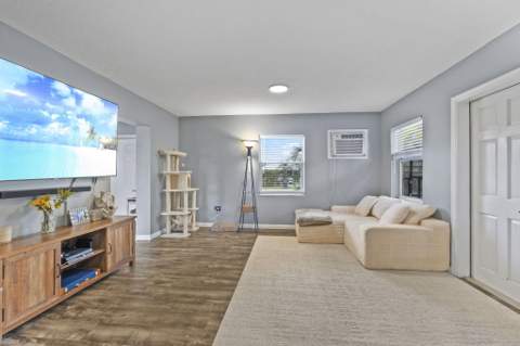 5317 SE Isabelita Avenue, Stuart FL - photo 15 of 29