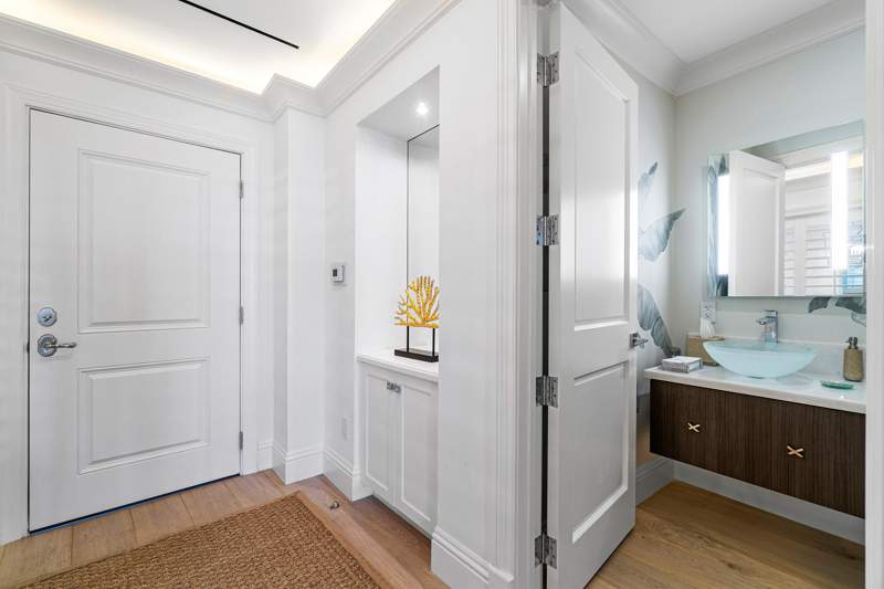 2 bedroom Co-Ownership at 300 S Ocean Boulevard #2D, Three Hundred Ocean Blvd Apts Inc, Palm Beach — photo 3