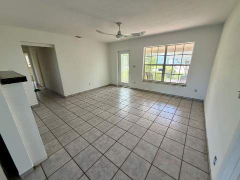 2924 NW 9th Terrace, Wilton Manors FL - photo 11 of 24