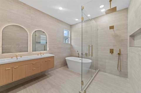 3040 SW 44th Court, Dania Beach FL - photo 10 of 33