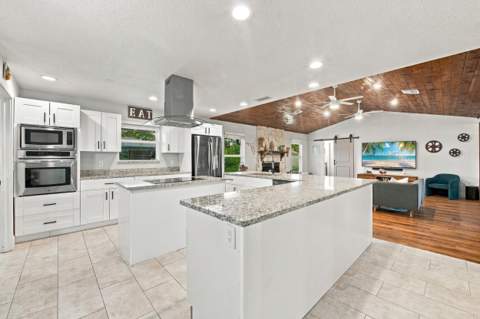 15107 97th Road, The Acreage FL - photo 7 of 60