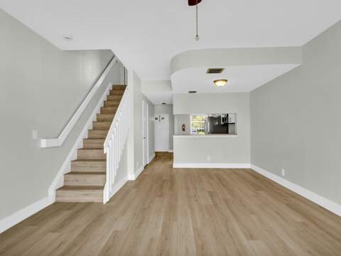 219 Mallory Court, Weston FL - photo 15 of 39