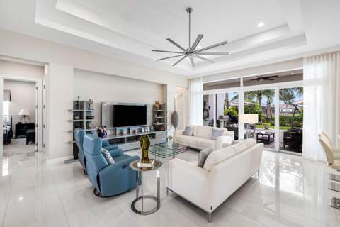 12953 Veneto Springs Drive, Boynton Beach FL - photo 19 of 87